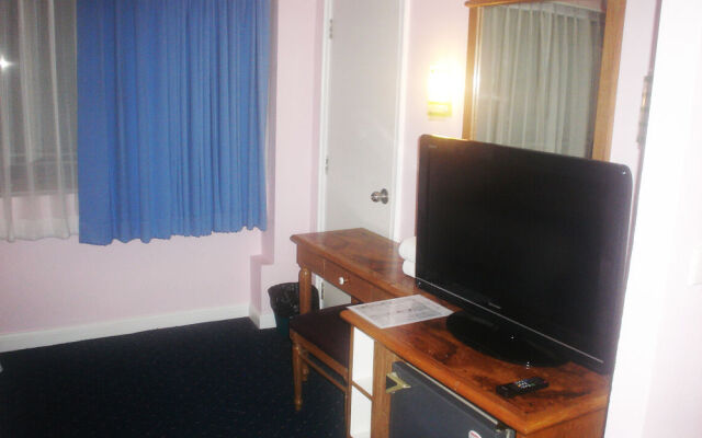 Bangkok Inn