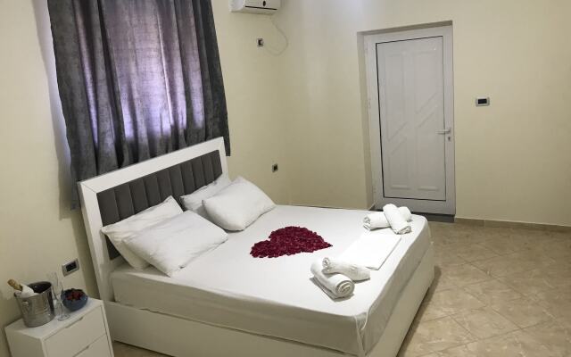 Prive Hotel and Apartment