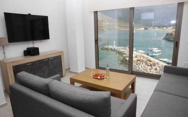 Villa Maria Apartment Sea View by Estia