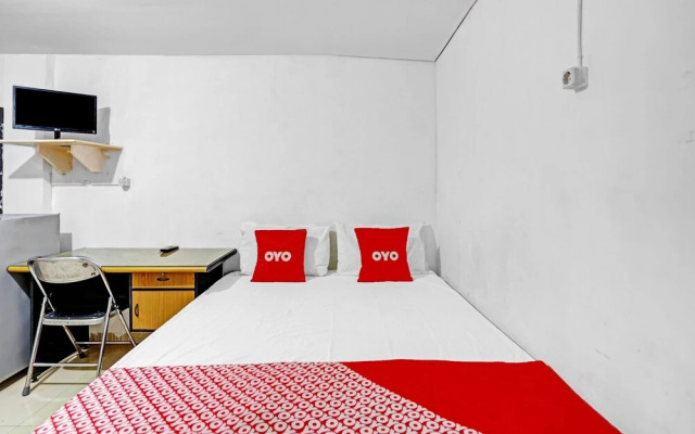 OYO Life 90791 Royale Margorejo