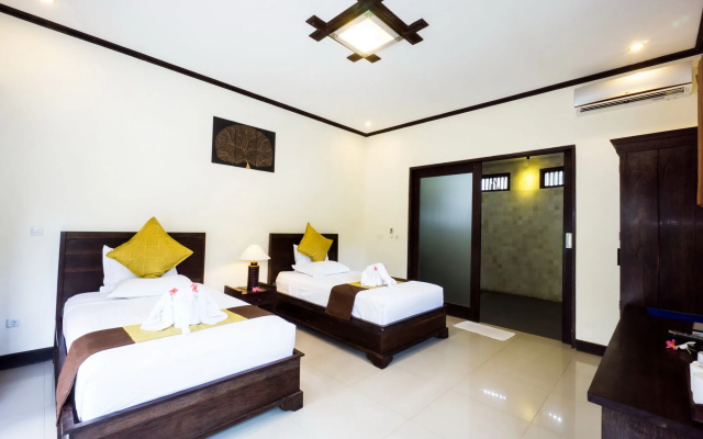 Pondok Baruna Frangipani Resort