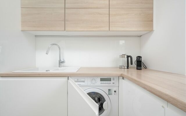 Apartment in Wroclaw by Renters Prestige