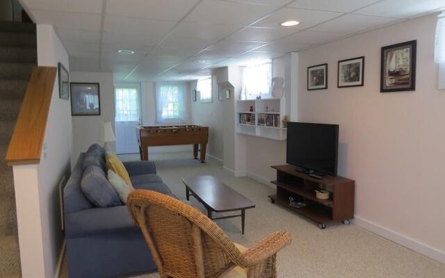 305 Ridgevale Road - Four Bedroom House