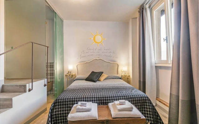 Sole Priscilla House- Terrace & parking