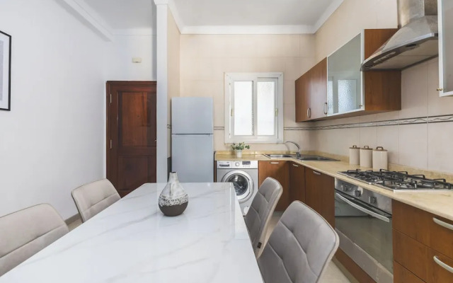 Charmant Appartement au Cœur d'Hydra