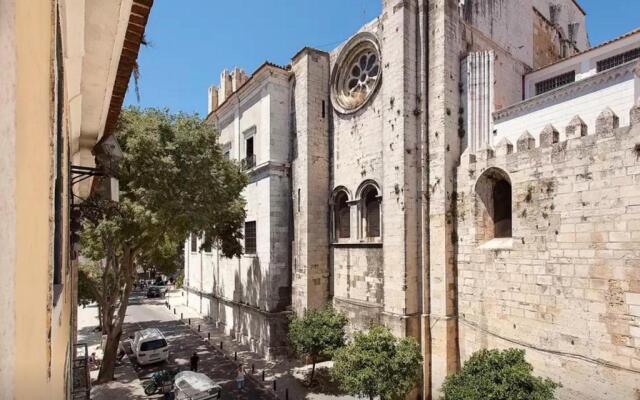 Charming Apartment In Alfama Se11