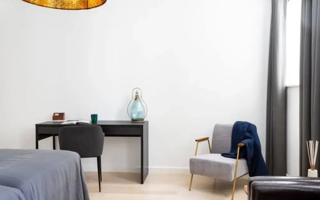Altido Modern Terrace