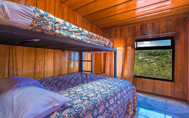 Que Tuanis Hostel Monteverde