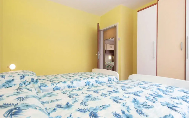Apartment 1704