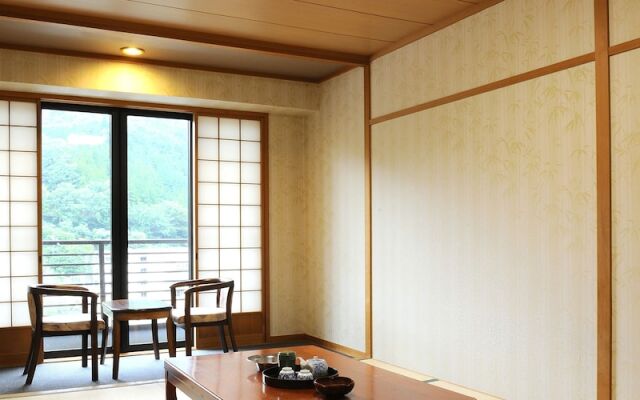 Shiobara Onsen Yamanamiso