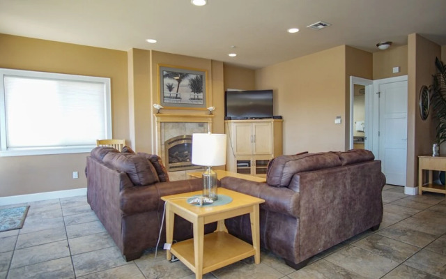 361 C Hinds 3 Bedroom Townhouse by Redawning