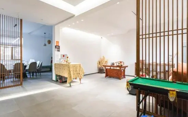 Qianhui Lu · Ningbo Qingzhi · Lake View Vacation Inn (Dongqian Lake Scenic Area Branch)