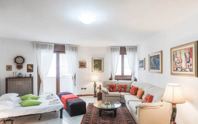 Marconi Oriental Style