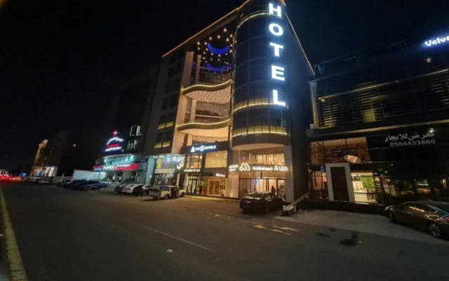 The S Hotel