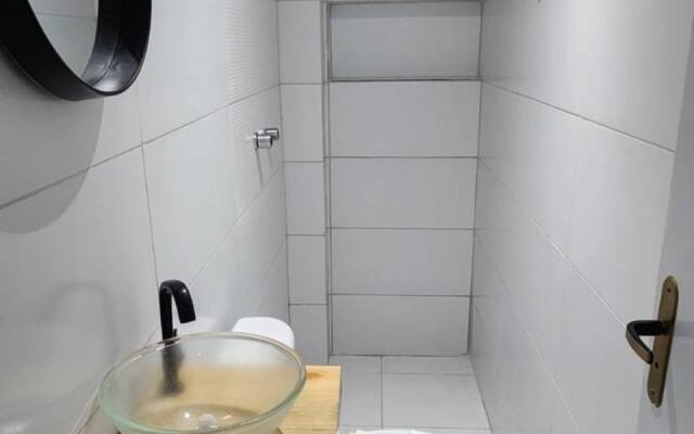 Bob Suites