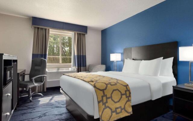 Baymont Inn & Suites by Wyndham Swanton/Toledo Airport