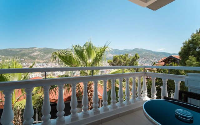 Sunny Hill Alya Hotel