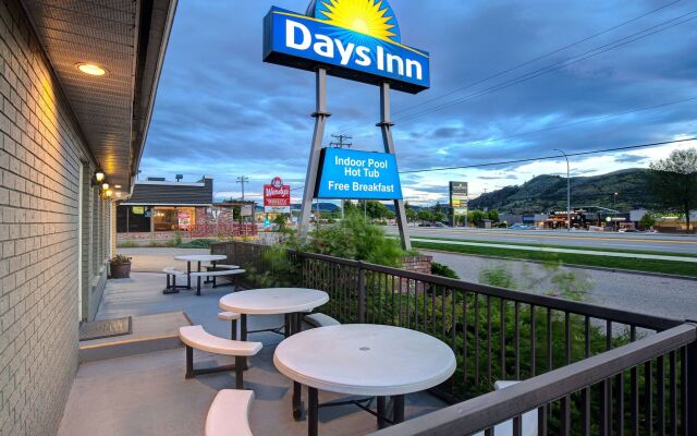 Days Inn by Wyndham Vernon