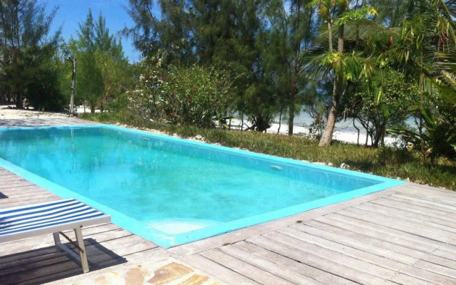 Pakachi Beach Resort & Hotel
