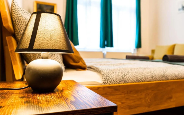 Palace Quarter Suite
