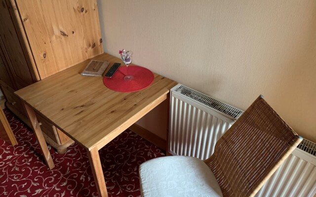 Hotel und Restaurant  Auf der Creuzburg