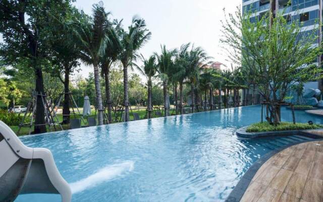 UNIXX Pattaya Condo in Central Area