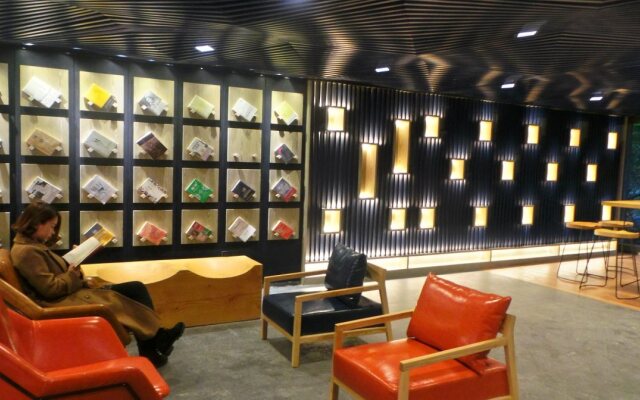 Lifu Hotel -Wankel Jiang Tai Road Railway