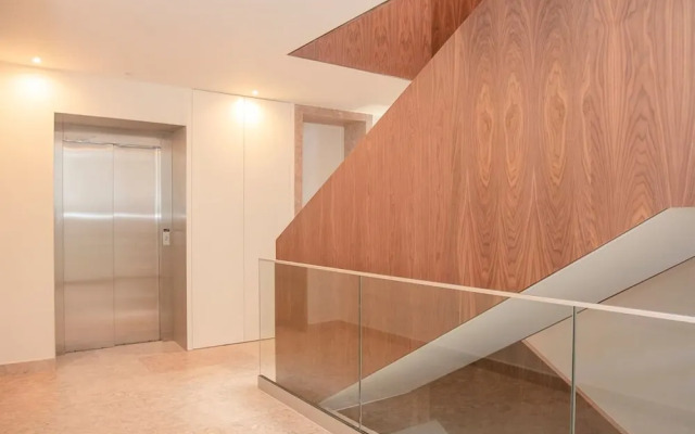 Liiiving in Porto - Crystal Palace Apartment