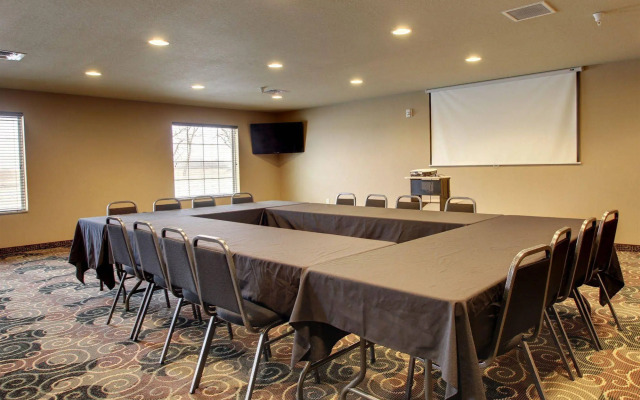 Cobblestone Inn & Suites – Big Lake
