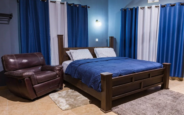 BlueGreen Guest House