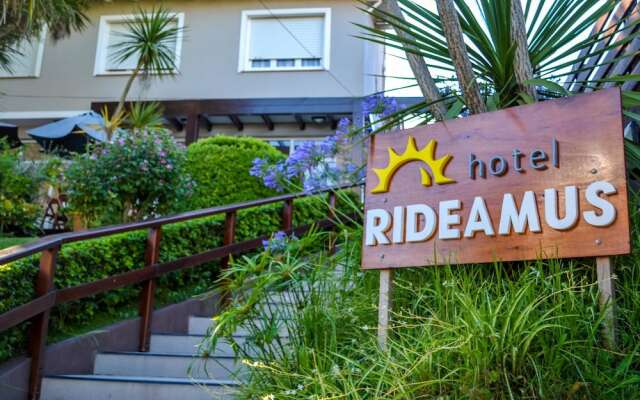 Hotel Rideamus