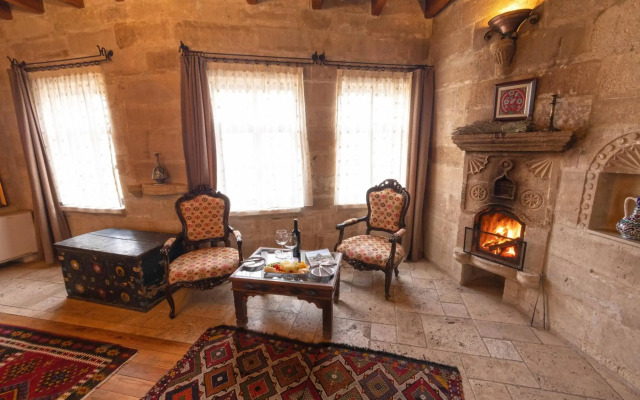 Sultan Cave Suites