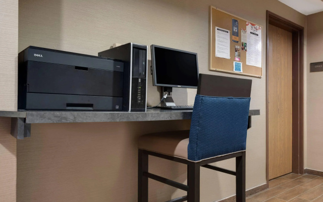 Comfort Inn Millersburg