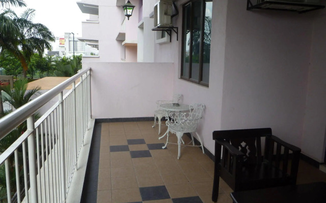 Indah Alam Vacation Home