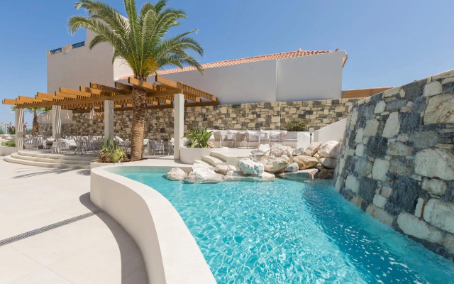 Samian Mare Hotel Suites & Spa