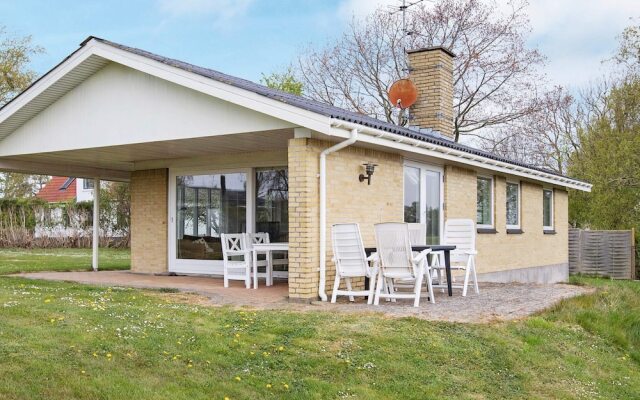 Spacious Holiday Home in Slagelse Whirlpool and Sauna