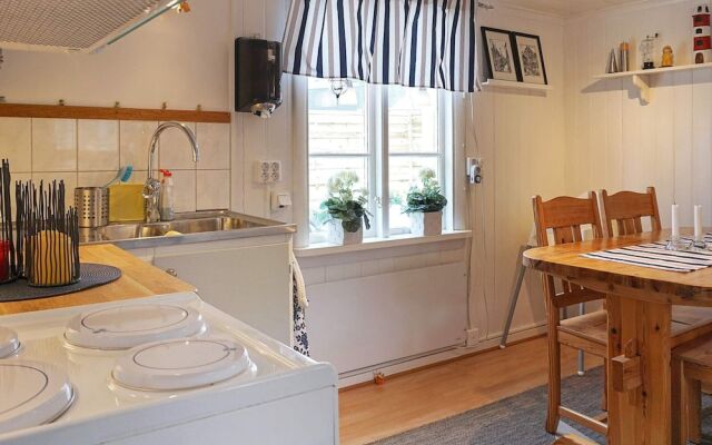 4 Person Holiday Home in Lysekil-by Traum