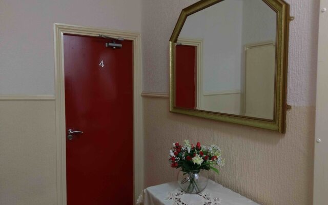 Ringbane House Hotel Blackpool Bed and Breakfast