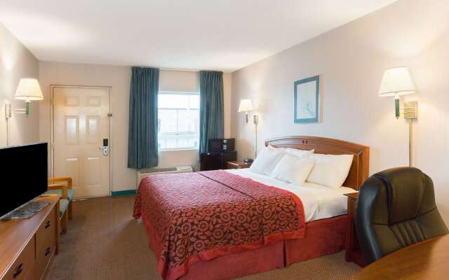 Days Inn by Wyndham Richmond