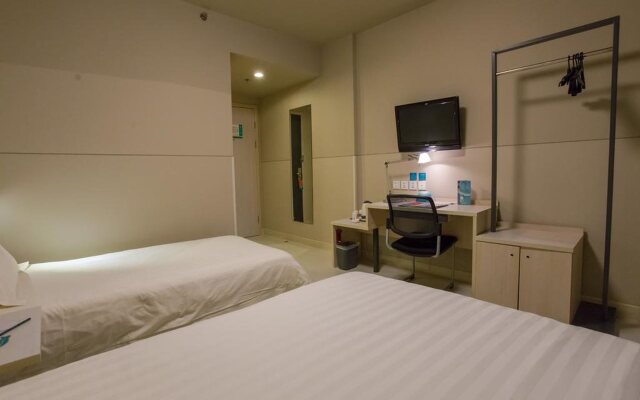Jinjiang Inn Beijing Huairou Qingchun Road