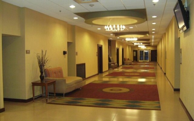 Holyoke Hotel and Conference Center
