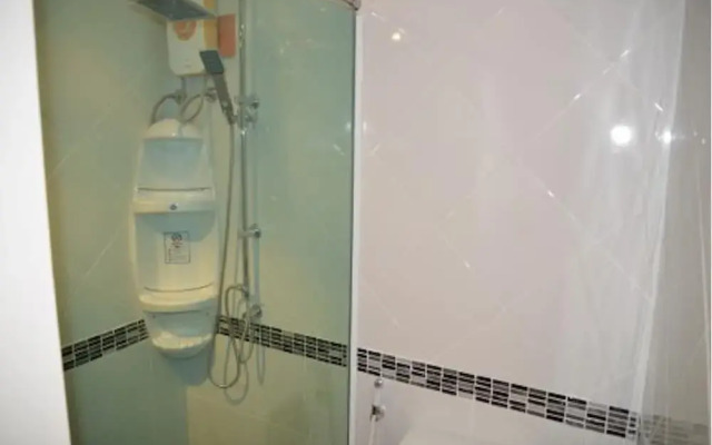 Jomtien Beach Condominium 6th Floor Apartment