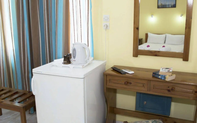 Revekka Rooms