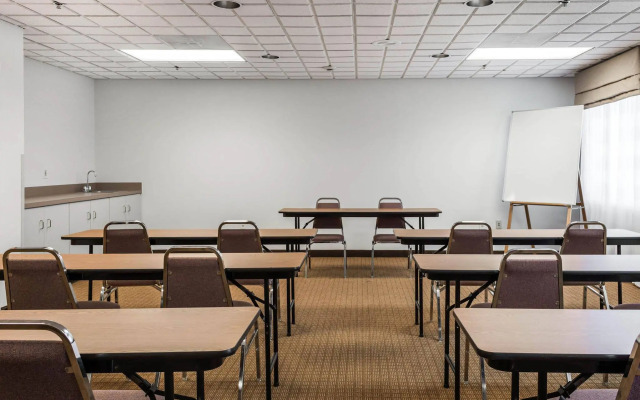 Spark by Hilton Lynchburg