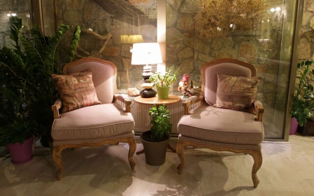 Boutique Hotel Skamnos