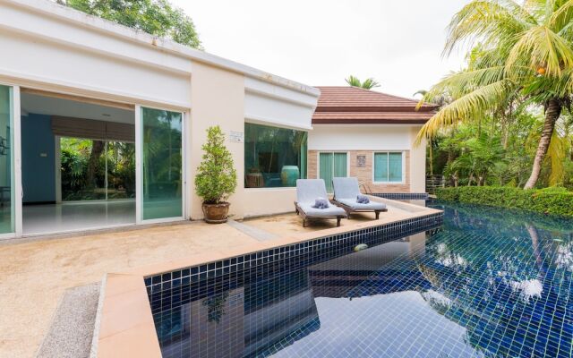Lespalm Villa Waterfall Phuket