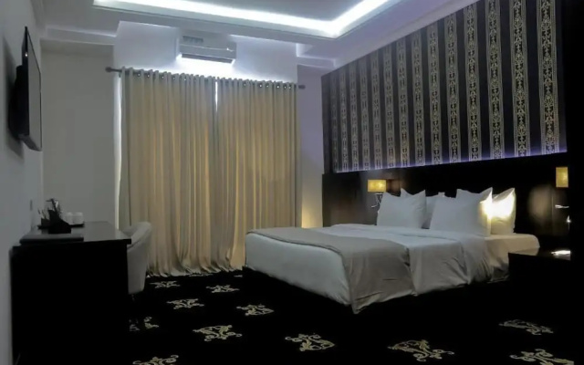 Bon Hotel Ikeja Residence
