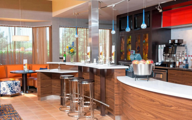 Courtyard by Marriott Chicago Glenview/Northbrook