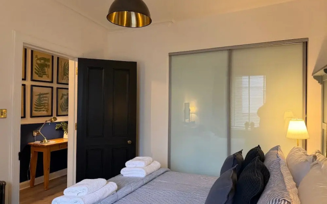 Seaview Apartment - 2bed on Anstruther Harbour