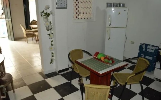 2G2-1 Apartamento en la Ciudad Antigua